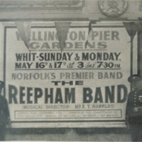 1937 : Wellington Pier Gardens : Poster (2)